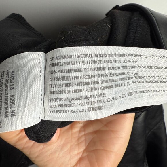 Abercrombie & Fitch The '90s Straight Ultra High Rise Vegan Leather Pants Curvy - Picture 9 of 9